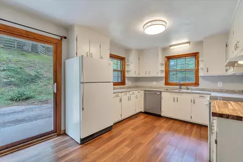 Kitchen - 811 Arcadia Rd, Buchanan, VA 24066 photo 1 of 3