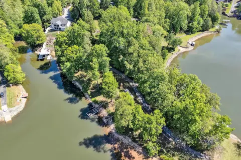 View/Area - 1805 Carroll Rd, Goodview, VA 24095 photo 2 of 8