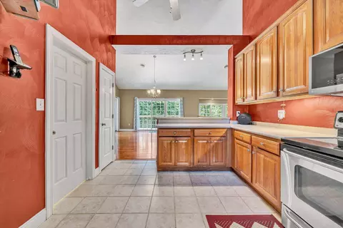 Entry Way - 1805 Carroll Rd, Goodview, VA 24095 photo 2 of 2