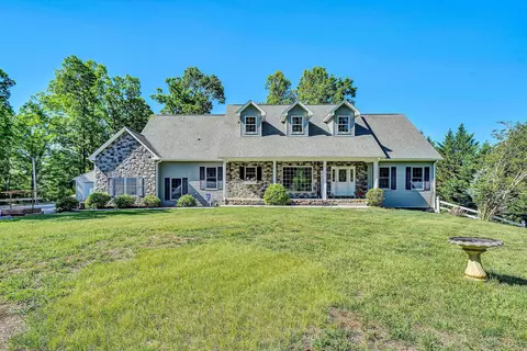 1805 Carroll Rd, Goodview, VA 24095