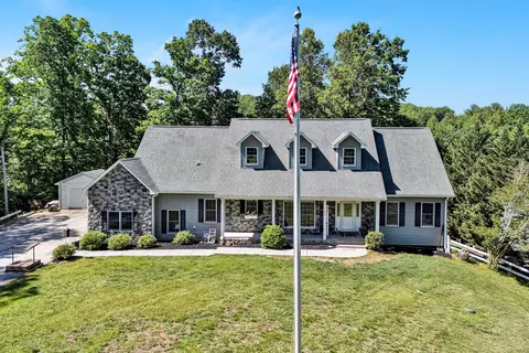 1805 Carroll Rd, Goodview, VA 24095
