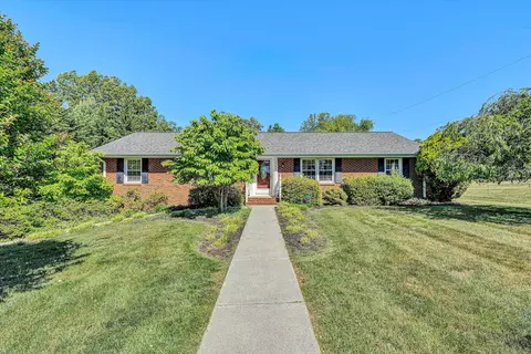 6244 N Barrens Rd, Roanoke, VA 24019