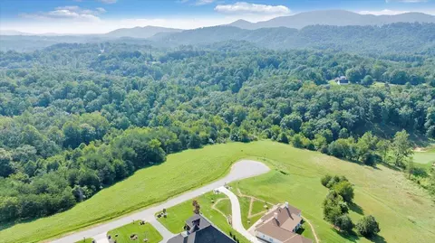 3878 Ballyhack Trl, Roanoke, VA 24014 photo 12