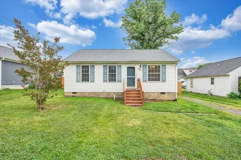 1341 Gillette Ave SE, Roanoke, VA 24014