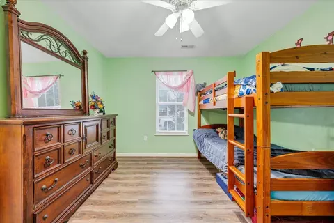 Bedroom - 1341 Gillette Ave SE, Roanoke, VA 24014 photo 4 of 4