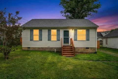 1341 Gillette Ave SE, Roanoke, VA 24014