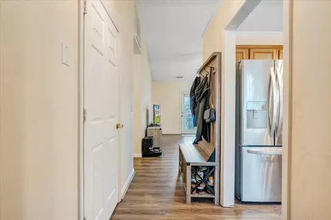 Entry Way - 1341 Gillette Ave SE, Roanoke, VA 24014 photo 1 of 1