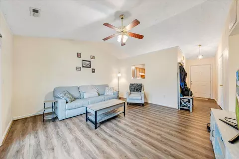 Living - 1341 Gillette Ave SE, Roanoke, VA 24014 photo 1 of 1