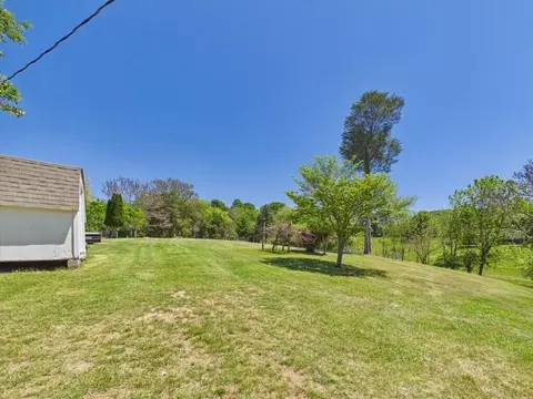 404 Baker Island Rd, Max Meadows, VA 24360 photo 14
