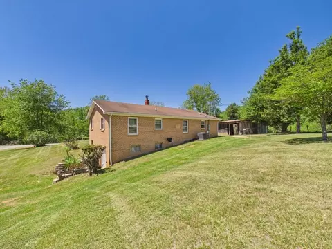404 Baker Island Rd, Max Meadows, VA 24360 photo 10