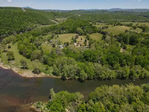 404 Baker Island Rd, Max Meadows, VA 24360 photo 4