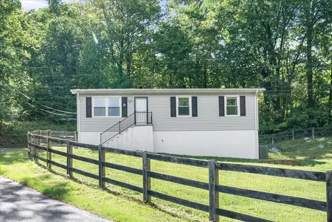 10660 Catawba Rd, Troutville, VA 24175