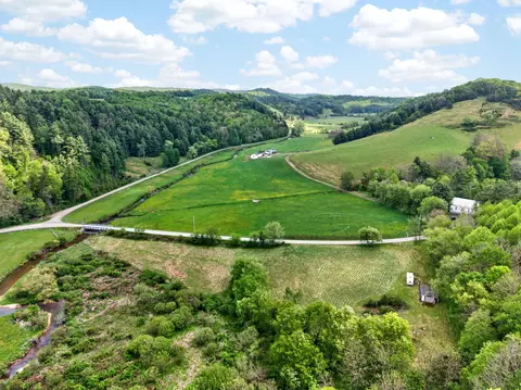 1866 Buffalo Mountain Rd SW, Willis, VA 24380 photo 39