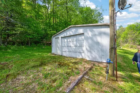 1866 Buffalo Mountain Rd SW, Willis, VA 24380 photo 12