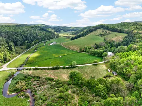 1866 Buffalo Mountain Rd SW, Willis, VA 24380 photo 40
