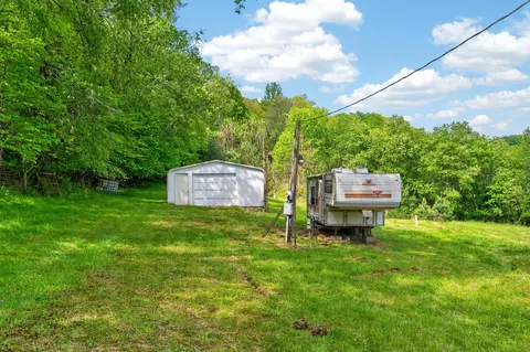1866 Buffalo Mountain Rd SW, Willis, VA 24380 photo 9