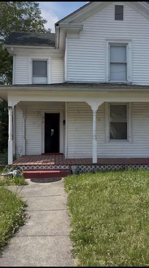 1816 Moorman Ave NW, Roanoke, VA 24017