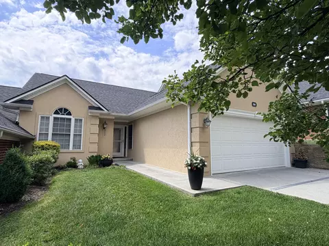 528 Deer Ridge Ln, Vinton, VA 24179