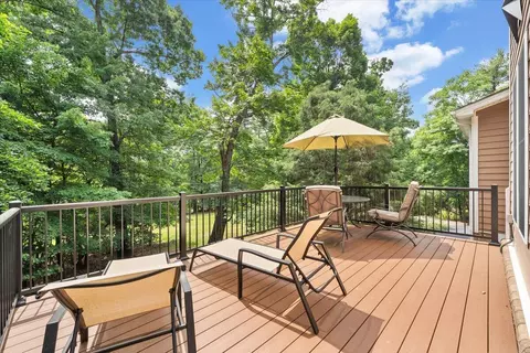 Exterior - 1236 Longview Rd, Roanoke, VA 24018 photo 10 of 15