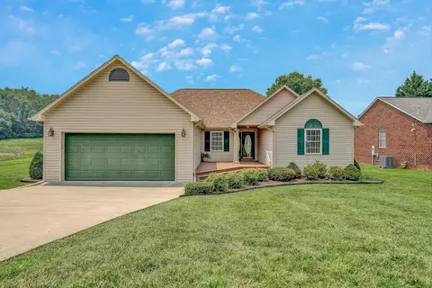 3516 Pinnacle Ridge Rd NE, Roanoke, VA 24012