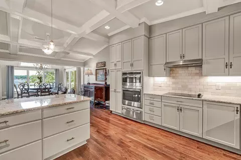 Kitchen - 155 Shoreline Cir, Penhook, VA 24137 photo 4 of 6