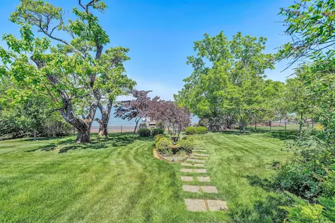 Exterior - 155 Shoreline Cir, Penhook, VA 24137 photo 16 of 18