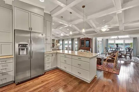 Kitchen - 155 Shoreline Cir, Penhook, VA 24137 photo 5 of 6