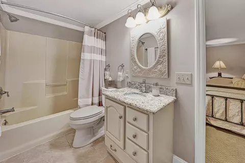 Bath - 155 Shoreline Cir, Penhook, VA 24137 photo 6 of 7