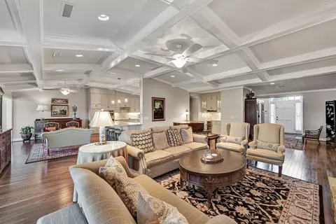 Living - 155 Shoreline Cir, Penhook, VA 24137 photo 2 of 5