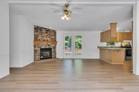 256 Goose Market, Stuart, VA 24171 photo 8