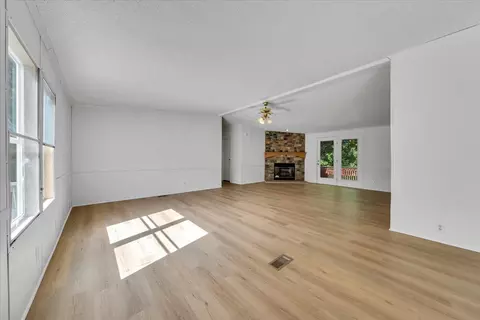 256 Goose Market, Stuart, VA 24171 photo 6