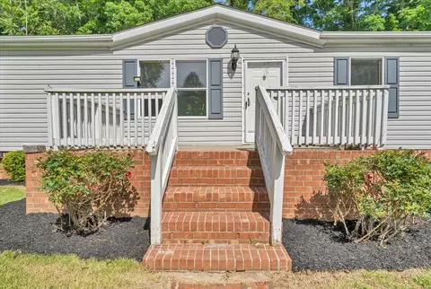 256 Goose Market, Stuart, VA 24171 photo 4