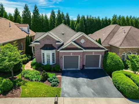 3348 Somercroft Ct SW, Roanoke, VA 24014