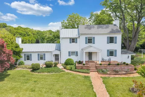 6126 Greyholme Ln, Roanoke, VA 24019