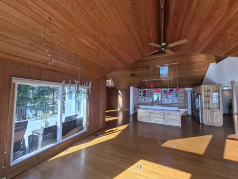 Living - 189 Hardy Ct, Penhook, VA 24137 photo 3 of 9