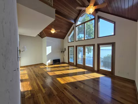 Living - 189 Hardy Ct, Penhook, VA 24137 photo 5 of 9