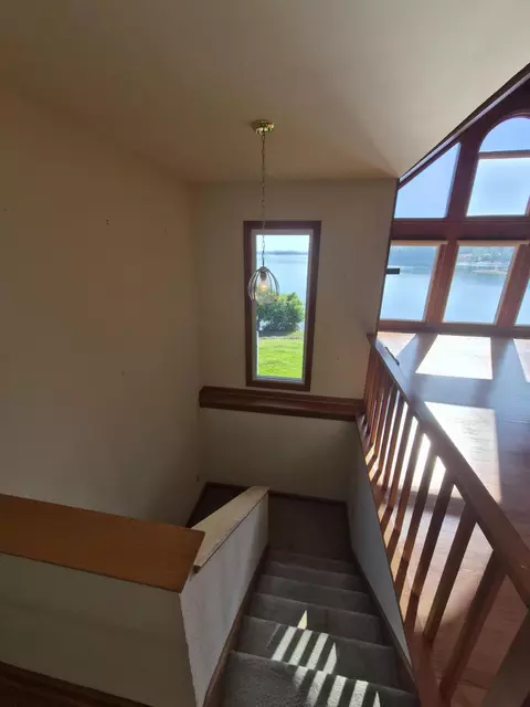 Entry Way - 189 Hardy Ct, Penhook, VA 24137 photo 5 of 7