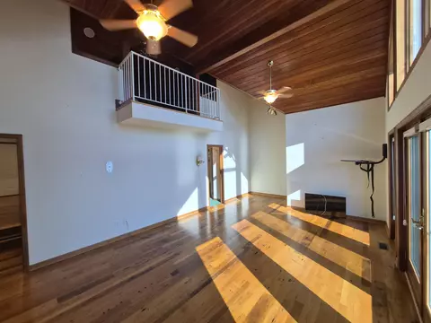 Living - 189 Hardy Ct, Penhook, VA 24137 photo 4 of 9