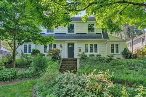 2410 Cornwallis Ave SE, Roanoke, VA 24014