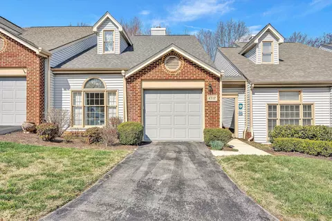 4717 Barclay Sq SW, Roanoke, VA 24018