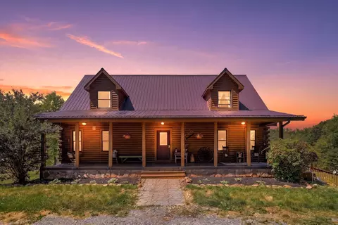 180 Thompson Ridge Cir, Ferrum, VA 24088