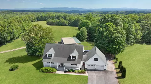 5320 Old Franklin, Glade Hill, VA 24092