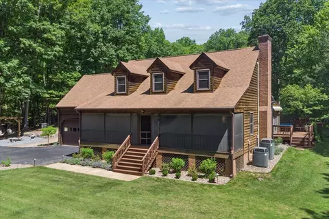 Exterior - 431 Langdon Rd, Evington, VA 24550 photo 3 of 21