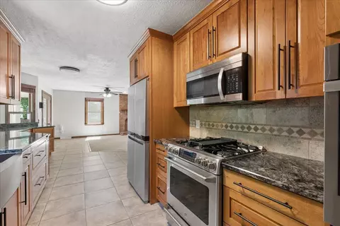 Kitchen - 431 Langdon Rd, Evington, VA 24550 photo 3 of 5