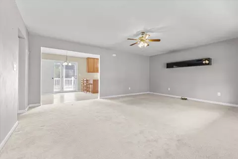 Living - 4110 Flatwoods Rd, Elliston, VA 24087 photo 1 of 3