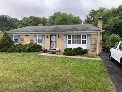 303 Knollwood Dr, Troutville, VA 24175