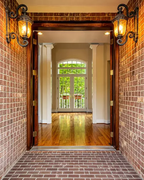 7275 Starlight Ln, Boones Mill, VA 24065
