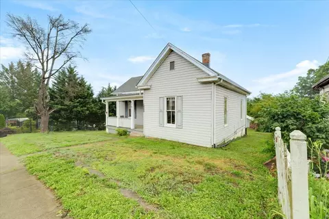 1225 Stewart Ave SE, Roanoke, VA 24013