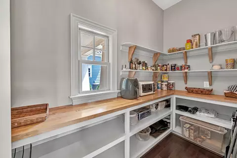 Kitchen - 332 Saddleridge Dr, Penhook, VA 24137 photo 6 of 8