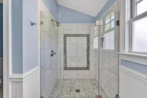 Bath - 332 Saddleridge Dr, Penhook, VA 24137 photo 7 of 12
